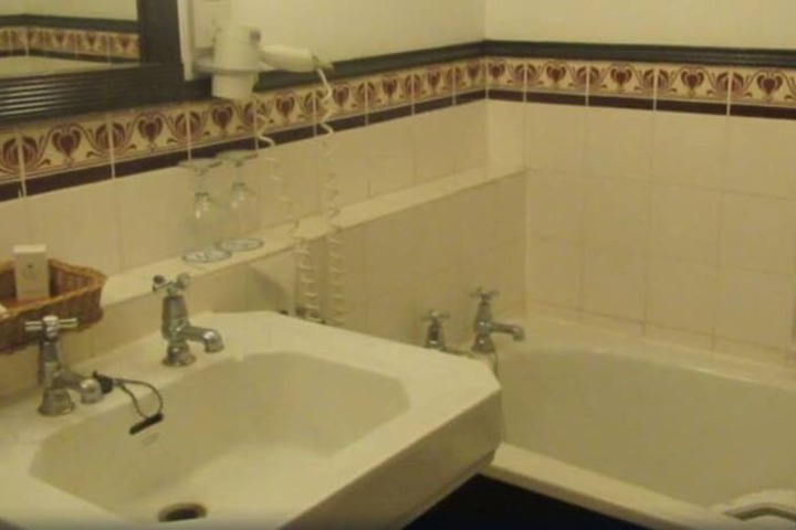 Bath Photo