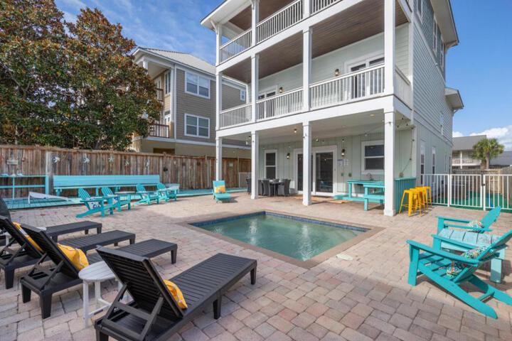 Image of 22005 Belgrade Ave - Oceanview Oasis