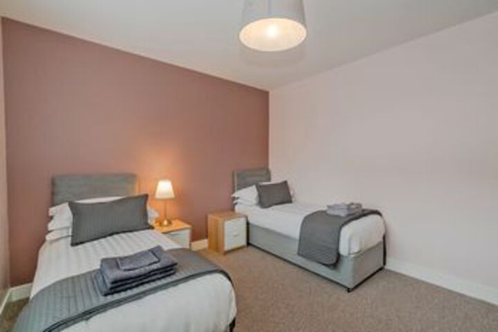 Room 8 of 31