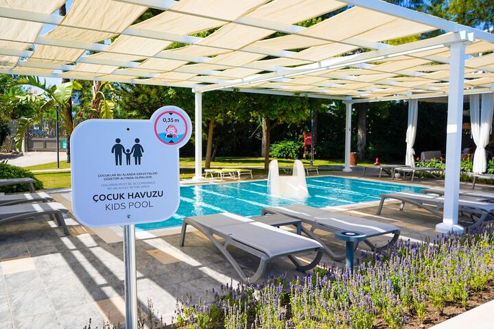 Pool 169 of 331