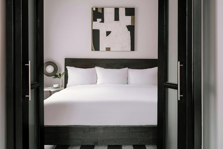 Room 22 of 47