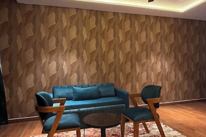 Room 19 of 66