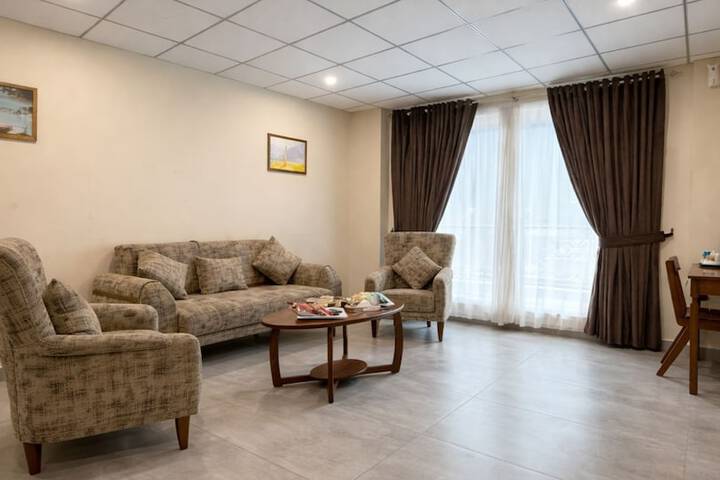Room 30 of 80