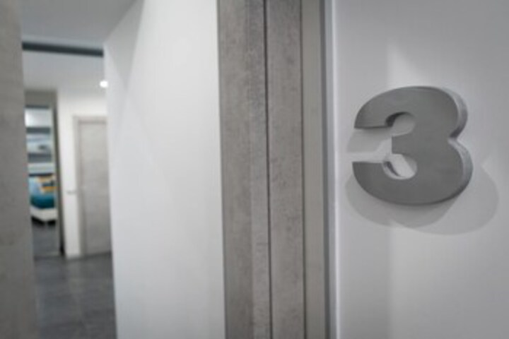Room 15 of 19