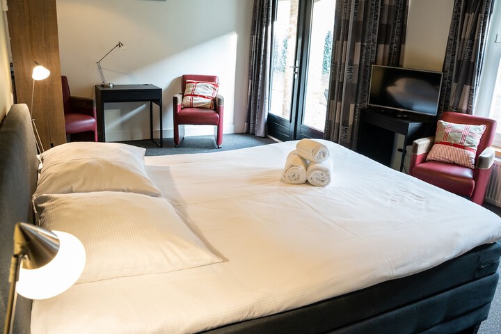 Room 14 of 39