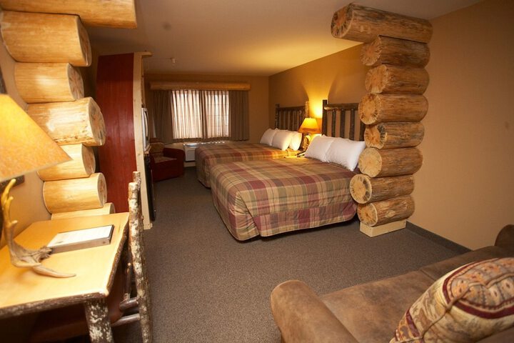 Room 3 of 16