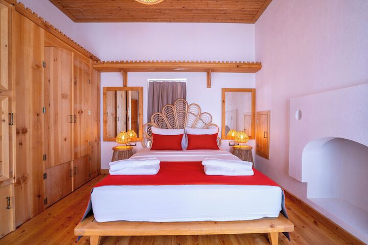 Room 40 of 85
