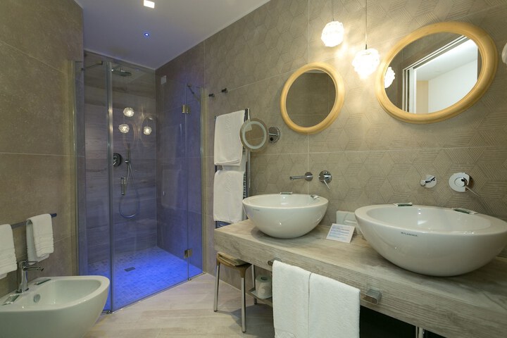 Bath Interior