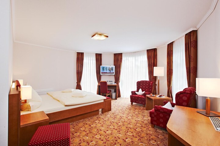 Room 20 of 65