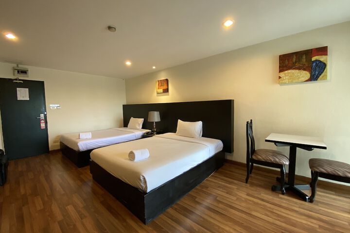 Room 36 of 186