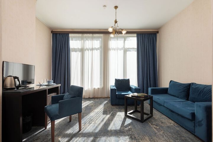 Room 30 of 71