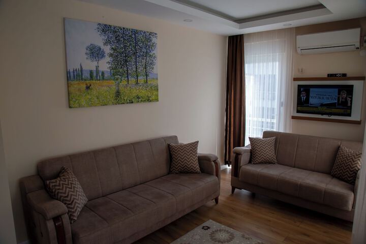 Room 40 of 151