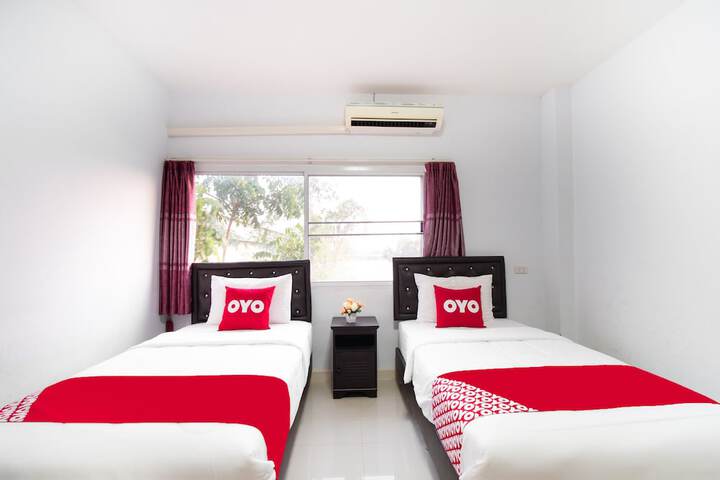 Room 27 of 46