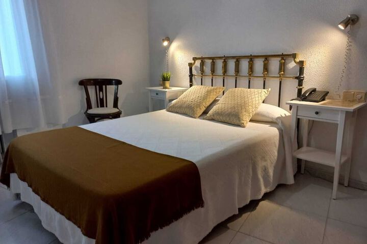 Room 3 of 22