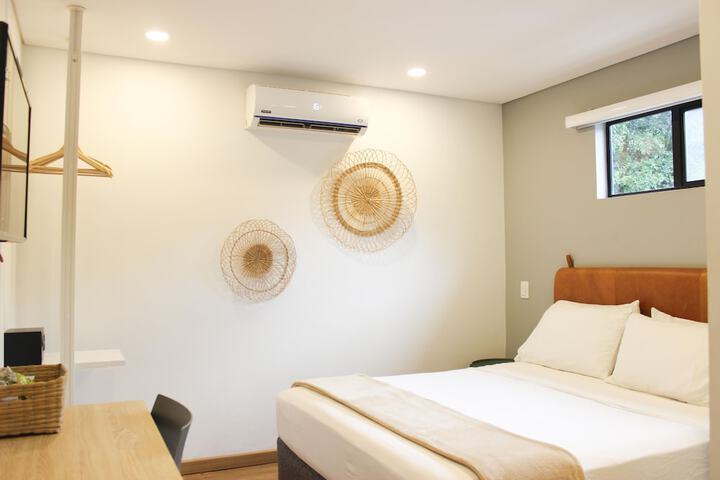 Room 19 of 62