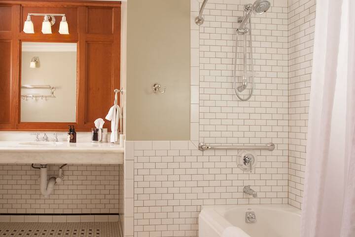 Bathroom Vanities