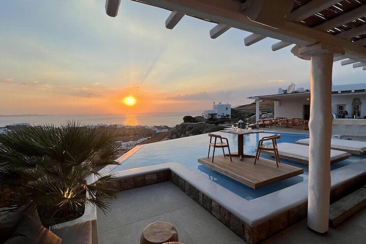 Nomia Sunset Suites Mykonos