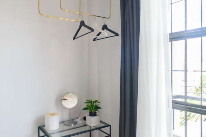 Room 35 of 102