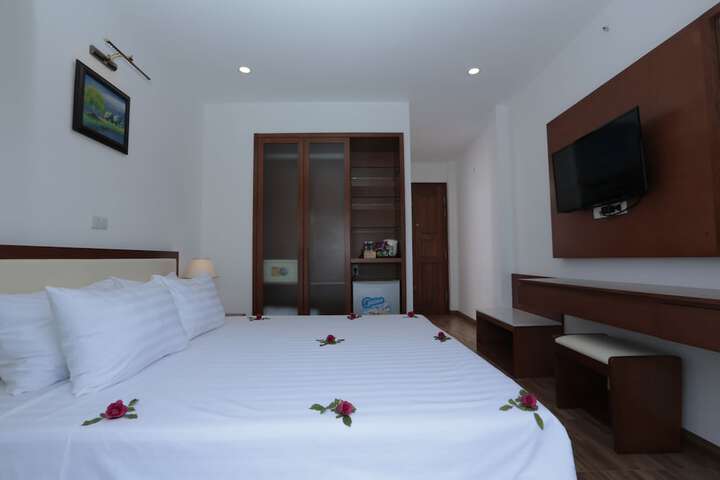 Room 9 of 61