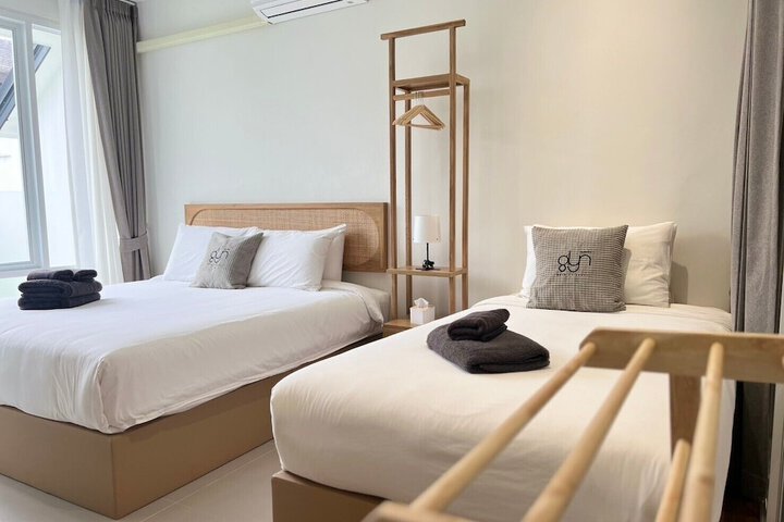 Room 42 of 126