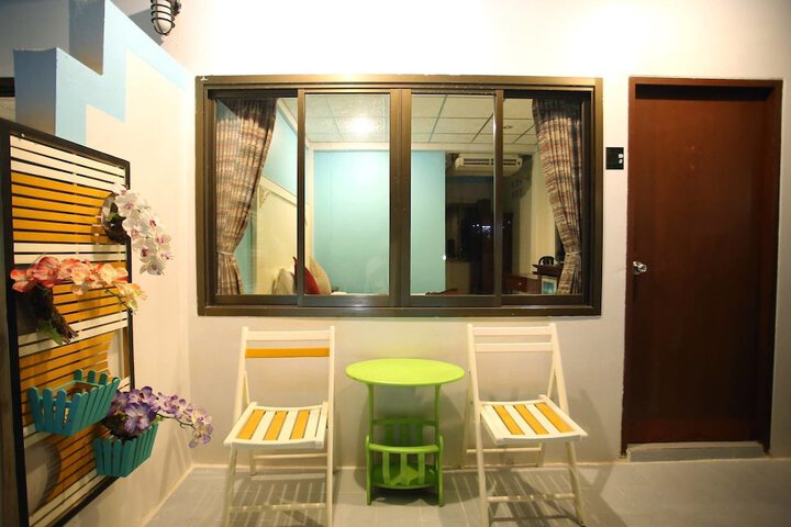 Room 18 of 46