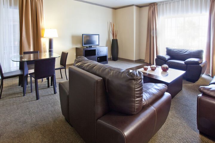 Room 5 of 150