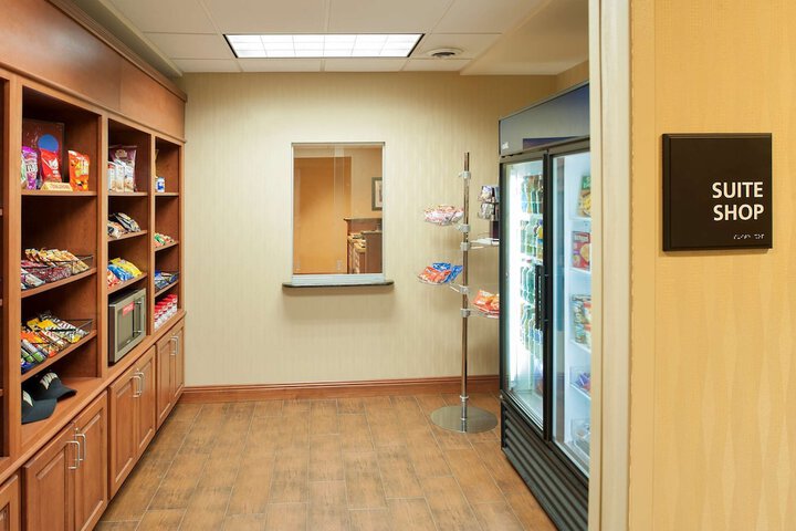 Snack bar