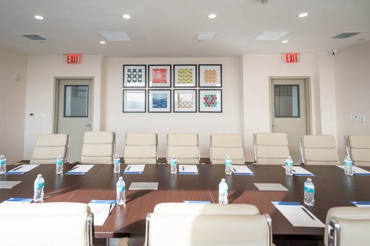 Meeting facility