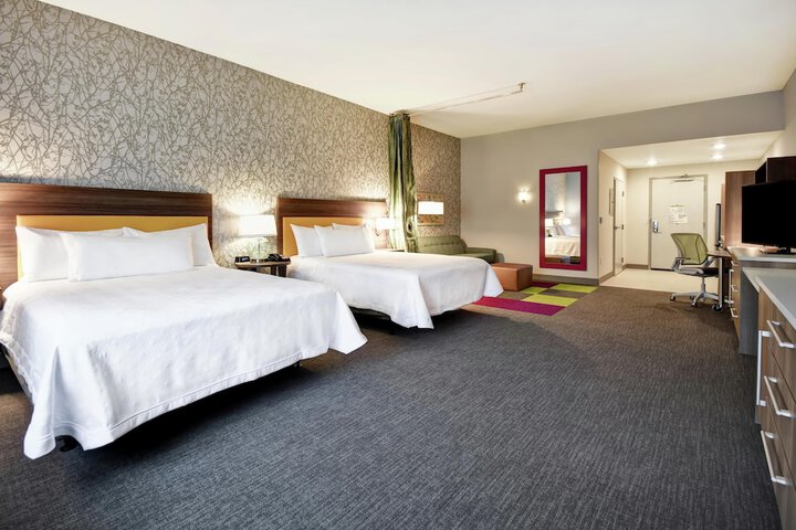 Room 13 of 47