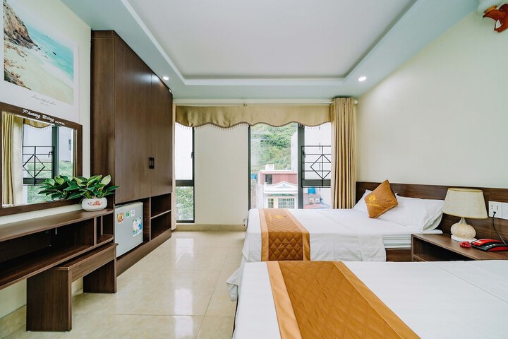 Phuong Dong Hotel in Hai Phong