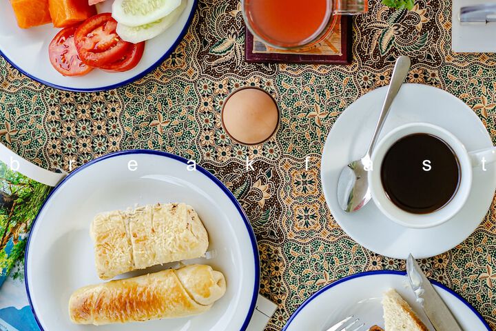 Breakfast/Coffee Service 108 of 135