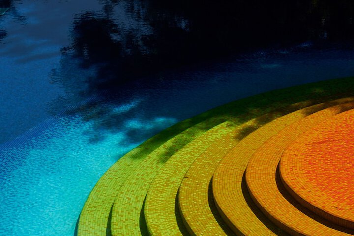Hotel with Pool