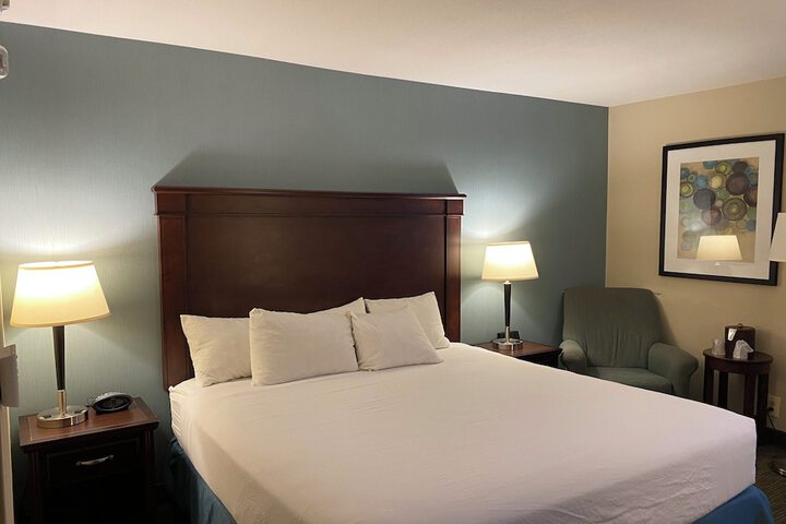 Room 8 of 50