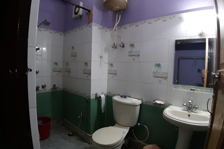 Room 26 of 44