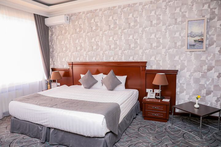 Room 21 of 86