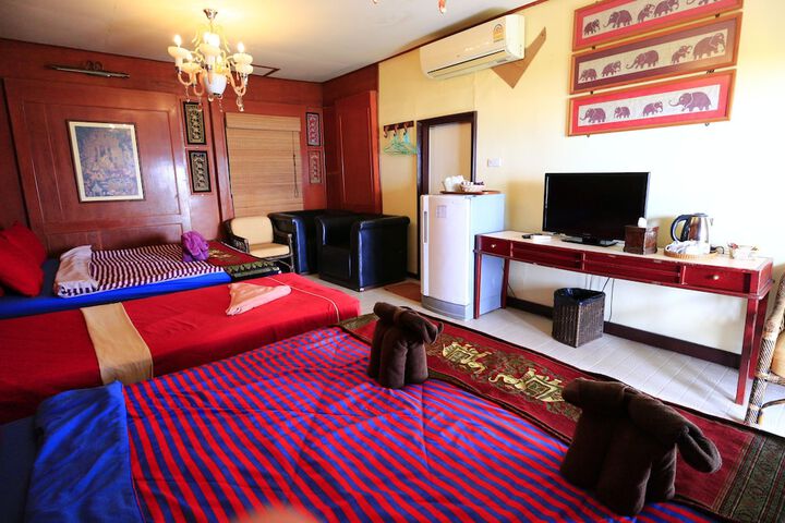 Room 27 of 135
