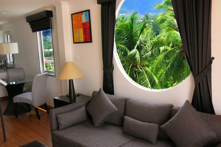 Room 21 of 28