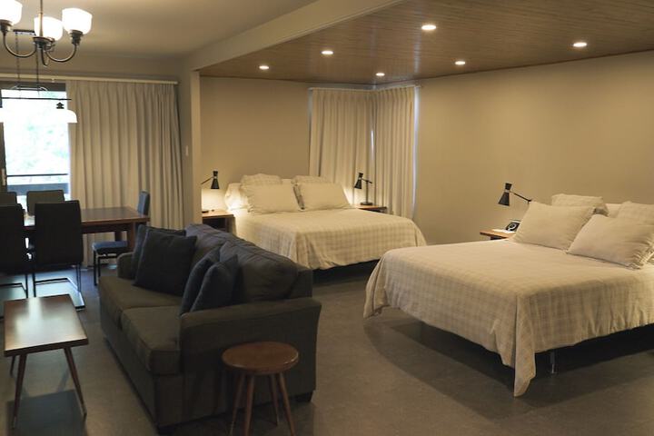 Room 19 of 80
