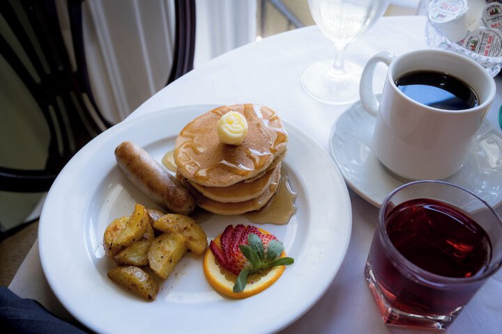 Breakfast/Coffee Service 141 of 158