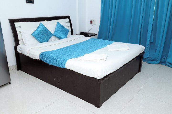 Room 12 of 62