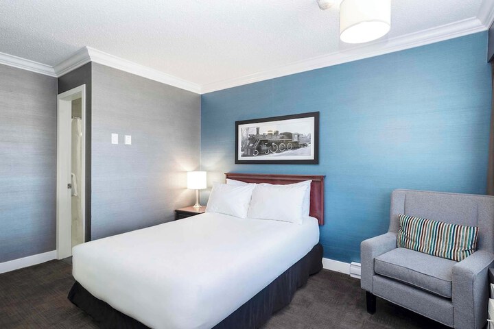 Room 15 of 57