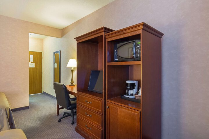 2 Double Beds (11 of 15)