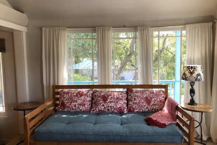 Room 8 of 81