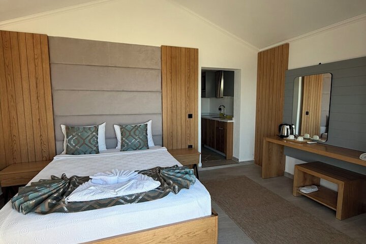 Room 14 of 39