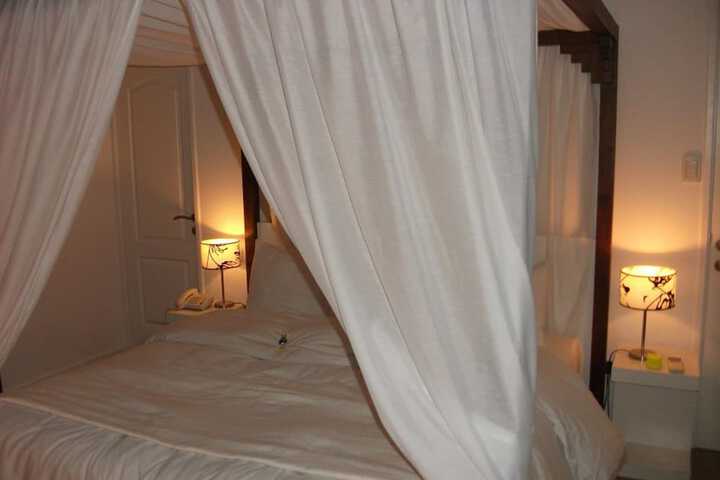 Room 5 of 34