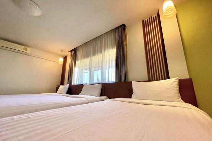 Room 10 of 62