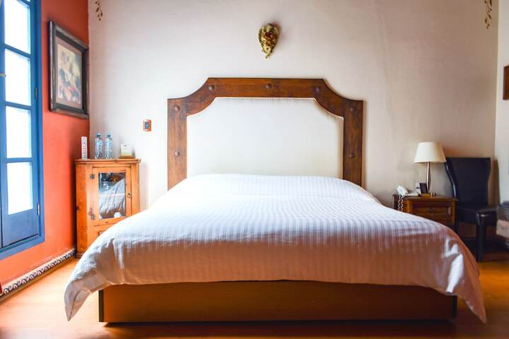 Room 5 of 49