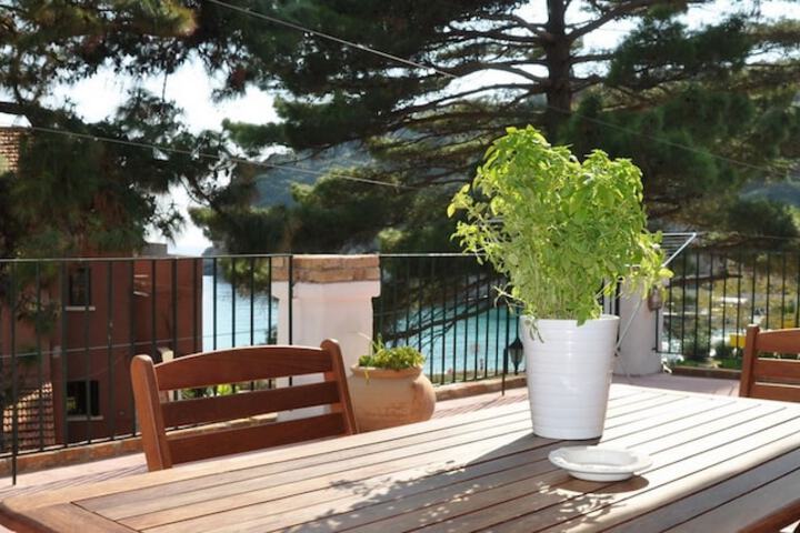 Terrace/Patio 68 of 76