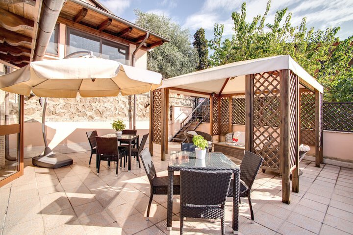 Terrace/Patio 112 of 119