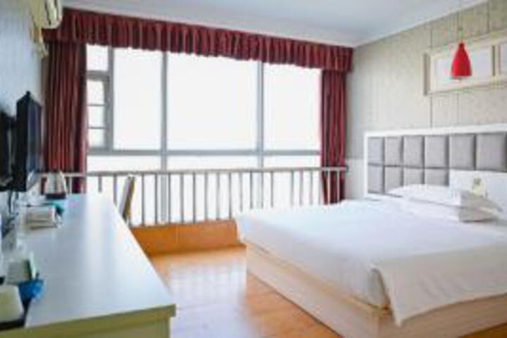 Room 22 of 22